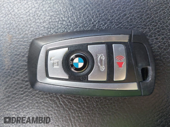 2016 BMW X3 xDrive28i with VIN 5UXWX9C53G0D95157, listed as a IAAI auction lot 42072656 with 61,533 mi miles and . Bid and sale history available at DreamBid. Image 11.