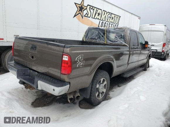 2015 Ford F-350 Platinum with VIN 1FT8W3BT9FEC93645, listed as a Copart auction lot 43228495 with 297,736 mi miles and Salvage Title. Bid and sale history available at DreamBid. Image 3.