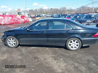 2006 Mercedes-Benz S 430 with VIN WDBNG83JX6A470123, listed as a IAAI auction lot 41876932 with 153,088 mi miles and . Bid and sale history available at carsss.com. Image 14.