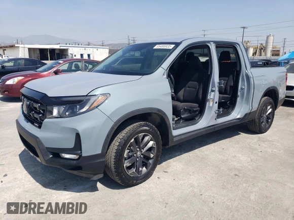 2024 Honda Ridgeline Sport with VIN 5FPYK3F18RB021179, listed as a Copart auction lot 55466935 with 8,400 mi miles and Salvage title. Bid and sale history available at DreamBid. Image 1.