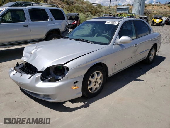2001 Hyundai Sonata GLS with VIN KMHWF35V81A392523, listed as a Copart auction lot 74584334 with 174,597 mi miles and Salvage Title. Bid and sale history available at carsss.com. Image 1.