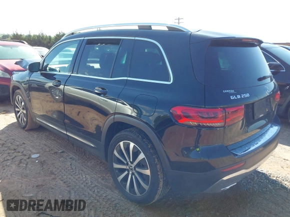 2020 Mercedes-Benz GLB 250 z VIN W1N4M4GB1LW042630, wystawiony jako IAAI lot #41981299 z przebiegiem 66 708 mil mil oraz . Historia ofert i sprzedaży dostępna na DreamBid. Obrazek 3.
