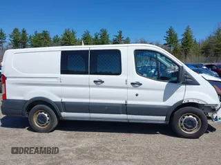 2018 Ford Transit z VIN 1FTYE1ZM7JKA08831, wystawiony jako IAAI lot #41930968 z przebiegiem 114 648 mil mil oraz . Historia ofert i sprzedaży dostępna na DreamBid. Obrazek 14.