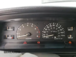 1993 Toyota Pickup DLX z VIN 4TAVN13D1PZ122508, wystawiony jako Copart lot #56737535 z przebiegiem 291 854 mil mil oraz Tytuł czysty. Historia ofert i sprzedaży dostępna na DreamBid. Obrazek 9.