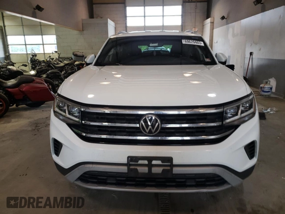 2021 Volkswagen Atlas SE with VIN 1V2LC2CA1MC211019, listed as a Copart auction lot 69629403 with 71,005 mi miles and . Bid and sale history available at DreamBid. Image 5.