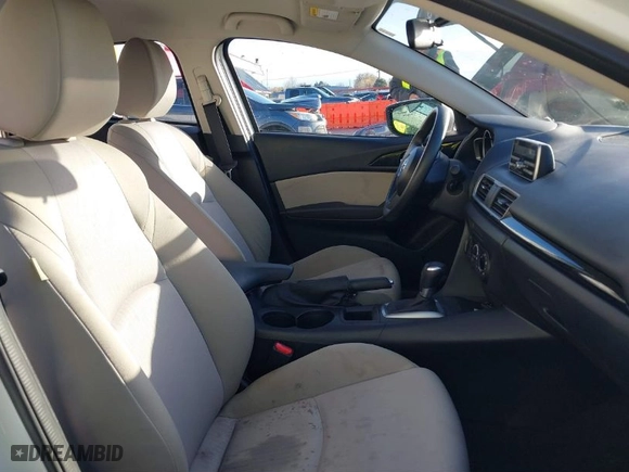 2014 Mazda Mazda3 i Sport with VIN JM1BM1U71E1119851, listed as a IAAI auction lot 41802181 with 1 mi miles. Bid and sale history available at carsss.com. Image 5.