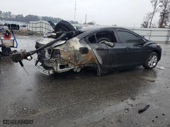 2019 Chevrolet Cruze LS with VIN 1G1BC5SM2K7112265, listed as a Copart auction lot 84276054 with 0 mi miles and Salvage Title. Bid and sale history available at carsss.com. Image 3.