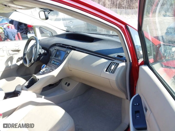 2010 Toyota Prius II with VIN JTDKN3DUXA0141667, listed as a IAAI auction lot 41753437 with 178,209 mi miles. Bid and sale history available at carsss.com. Image 5.