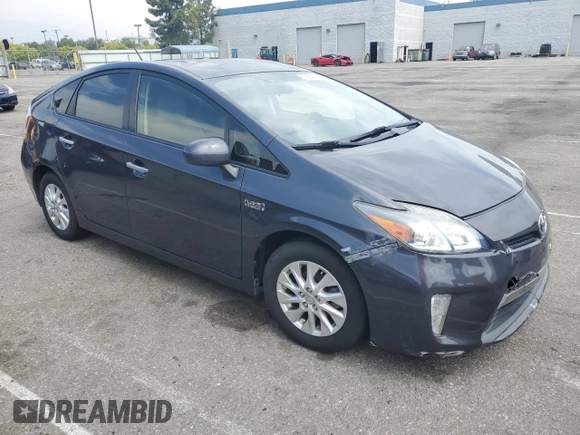 2015 Toyota Prius Advanced z VIN JTDKN3DP9F3068114, wystawiony jako Copart lot #52822755 z przebiegiem Nie podano mil oraz Szkoda całkowita • Salvage title. Historia ofert i sprzedaży dostępna na DreamBid. Obrazek 4.