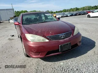 2005 Toyota Camry LE with VIN 4T1BF30K15U102011, listed as a Copart auction lot 54209895 with 192,166 mi miles and Salvage Title. Bid and sale history available at DreamBid. Image 13.