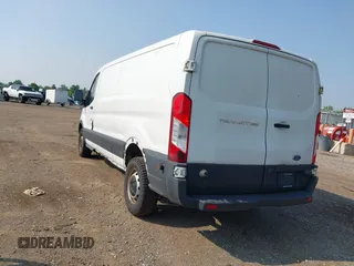 2016 Ford Transit z VIN 1FTYR2YM7GKB49371, wystawiony jako IAAI lot #42734901 z przebiegiem 439 908 mil mil oraz . Historia ofert i sprzedaży dostępna na DreamBid. Obrazek 3.