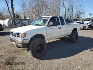 1996 Toyota Tacoma with VIN 4TAWN72N2TZ152872, listed as a Copart auction lot 47483505 with 416,567 mi miles and Salvage title. Bid and sale history available at DreamBid. Image 1.