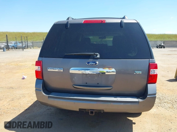 2014 Ford Expedition Limited с VIN 1FMJU2A55EEF63128, выставлен на аукционе IAAI как лот 42023765 с пробегом 275 071 миль миль и . История ставок и продаж доступна на DreamBid. Изображение 16.