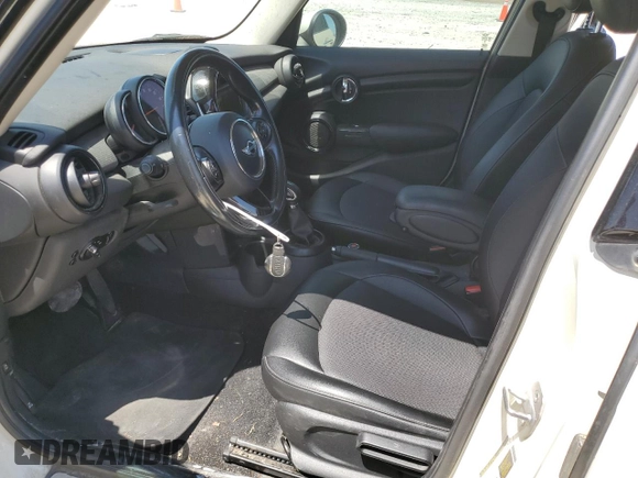 2017 MINI Hardtop 4 Door Cooper z VIN WMWXU1C59H2E18282, wystawiony jako Copart lot #51451895 z przebiegiem 118 919 mil mil oraz Szkoda całkowita • Salvage title. Historia ofert i sprzedaży dostępna na DreamBid. Obrazek 7.