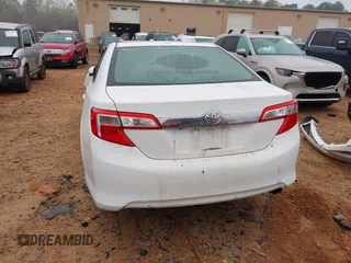 2012 Toyota Camry SE with VIN 4T1BK1FK0CU503120, listed as a IAAI auction lot 41918788 with 175,633 mi miles. Bid and sale history available at carsss.com. Image 16.