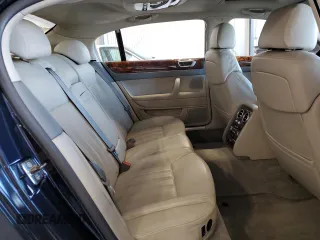 2006 Bentley Flying Spur z VIN SCBBR53W06C037412, wystawiony jako Copart lot #50492605 z przebiegiem 59 005 mil mil oraz Szkody całkowita. Historia ofert i sprzedaży dostępna na DreamBid. Obrazek 10.
