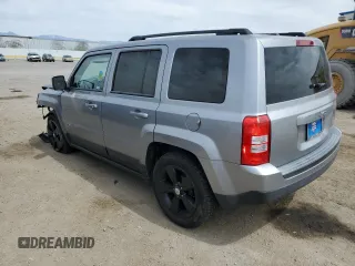 2017 Jeep Patriot High Altitude with VIN 1C4NJPFA5HD122871, listed as a Copart auction lot 50761645 with 105,186 mi miles and Salvage Title. Bid and sale history available at carsss.com. Image 2.