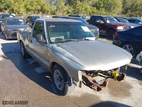 1999 Isuzu Hombre S with VIN 1GGCS1449X8650367, listed as a IAAI auction lot 40931594 with 1 mi miles. Bid and sale history available at carsss.com. Image 1.