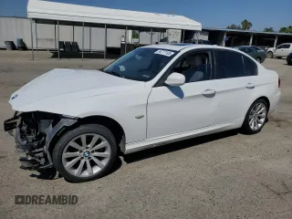 2011 BMW 3 Series 328i с VIN WBAPH5C56BA445624, выставлен на аукционе Copart как лот 54777105 с пробегом Не указан миль и Списание • Salvage title. История ставок и продаж доступна на DreamBid. Изображение 1.