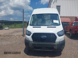 2023 Ford Transit Cargo with VIN 1FTBR2X81PKB38408, listed as a IAAI auction lot 42608271 with 28,384 mi miles and . Bid and sale history available at DreamBid. Image 12.