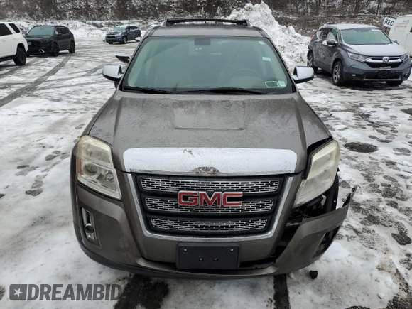 2011 GMC Terrain SLT-2 with VIN 2CTFLXE5XB6269765, listed as a Copart auction lot 43793145 with 112,324 mi miles and Salvage Title. Bid and sale history available at carsss.com. Image 5.