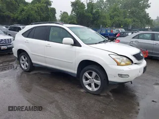 2005 Lexus RX 330 z VIN 2T2HA31U85C056411, wystawiony jako IAAI lot #42517103 z przebiegiem 213 684 mil mil oraz . Historia ofert i sprzedaży dostępna na DreamBid. Obrazek 1.