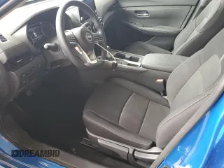 2025 Nissan Sentra SV z VIN 3N1AB8CV6SY299753, wystawiony jako Copart lot #59432515 z przebiegiem 3 052 mil mil oraz Czysty tytuł • Clean title. Historia ofert i sprzedaży dostępna na DreamBid. Obrazek 7.