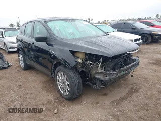 2017 Ford Escape S с VIN 1FMCU0F77HUD87278, выставлен на аукционе IAAI как лот 42404002 с пробегом 129 927 миль миль и . История ставок и продаж доступна на DreamBid. Изображение 1.