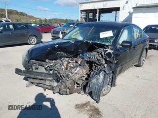 2014 Subaru Legacy Limited z VIN 4S3BMBM68E3002232, wystawiony jako IAAI lot #40948674 z przebiegiem 152 484 mil mil oraz . Historia ofert i sprzedaży dostępna na DreamBid. Obrazek 6.