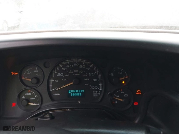 2004 Chevrolet Express Cargo Van with VIN 1GCFG15T541193566, listed as a IAAI auction lot 41613817 with 390,826 mi miles. Bid and sale history available at carsss.com. Image 7.