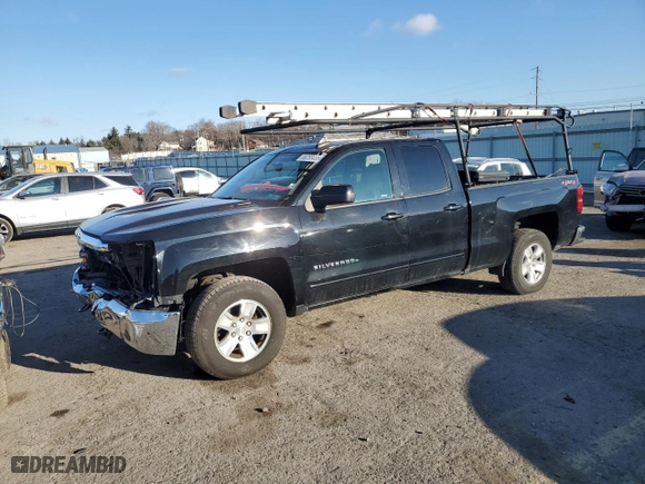 2018 Chevrolet Silverado 1500 LT with VIN 1GCVKREH6JZ311609, listed as a Copart auction lot 88258455 with 118,819 mi miles and Salvage Title. Bid and sale history available at carsss.com. Image 1.