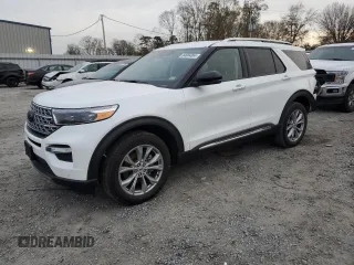 2024 Ford Explorer Limited with VIN 1FMSK8FH5RGA74870, listed as a Copart auction lot 84684064 with 17,073 mi miles and Salvage Title. Bid and sale history available at carsss.com. Image 1.