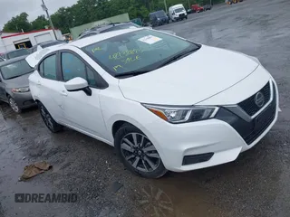 2022 Nissan Versa SV z VIN 3N1CN8EV1NL833787, wystawiony jako IAAI lot #42238893 z przebiegiem 31 920 mil mil oraz . Historia ofert i sprzedaży dostępna na DreamBid. Obrazek 1.