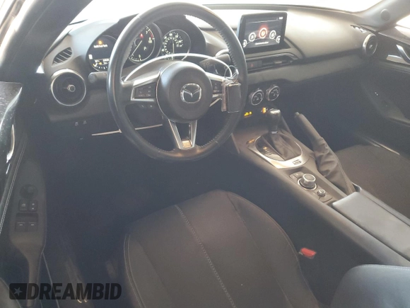 2023 Mazda MX-5 Miata Grand Touring z VIN JM1NDAM71P0551782, wystawiony jako Copart lot #88795725 z przebiegiem 22 626 mil mil oraz Nie do naprawy • Non repairable. Historia ofert i sprzedaży dostępna na DreamBid. Obrazek 8.
