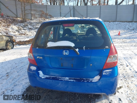 2008 Honda Fit with VIN JHMGD38488S003609, listed as a IAAI auction lot 41092137 with 209,969 mi miles and . Bid and sale history available at DreamBid. Image 14.