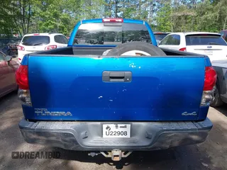 2008 Toyota Tundra 4WD Truck with VIN 5TBBV54198S492975, listed as a IAAI auction lot 42145763 with 281,934 mi miles. Bid and sale history available at carsss.com. Image 16.