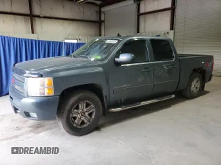 2011 Chevrolet Silverado 1500 LT with VIN 3GCPKSE30BG219546, listed as a Copart auction lot 55866205 with 212,739 mi miles and Clean Title. Bid and sale history available at DreamBid. Image 1.