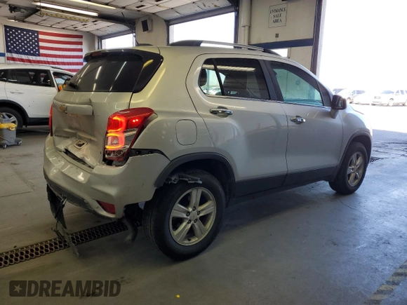 2019 Chevrolet Trax LT with VIN KL7CJPSBXKB953921, listed as a Copart auction lot 51349215 with 45,905 mi miles and Salvage Title. Bid and sale history available at carsss.com. Image 3.