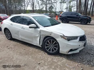 2018 Acura TLX with VIN 19UUB1F32JA003188, listed as a IAAI auction lot 41737111 with 112,404 mi miles. Bid and sale history available at carsss.com. Image 1.