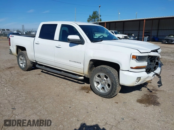 2018 Chevrolet Silverado 1500 LT with VIN 3GCUKREC3JG504431, listed as a IAAI auction lot 41609921 with 192,742 mi miles. Bid and sale history available at carsss.com. Image 1.