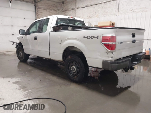 2014 Ford F-150 XL with VIN 1FTEX1EM0EFB63335, listed as a IAAI auction lot 41214051 with 39,610 mi miles and . Bid and sale history available at carsss.com. Image 3.