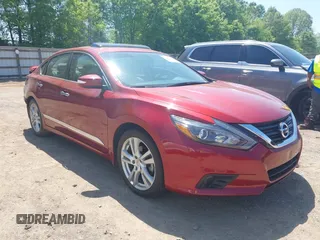 2016 Nissan Altima SR with VIN 1N4BL3AP3GC146050, listed as a IAAI auction lot 42133511 with 72,528 mi miles and . Bid and sale history available at carsss.com. Image 1.