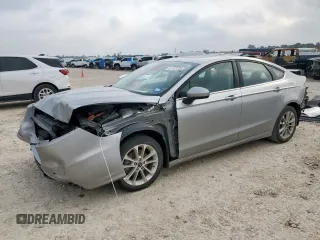 2020 Ford Fusion SE z VIN 3FA6P0LU5LR104854, wystawiony jako Copart lot #57172725 z przebiegiem 47 470 mil mil oraz Szkoda całkowita • Salvage title. Historia ofert i sprzedaży dostępna na DreamBid. Obrazek 1.