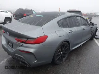2020 BMW 8 Series M850i with VIN WBAGV8C05LCD67134, listed as a IAAI auction lot 41047470 with 1 mi miles. Bid and sale history available at carsss.com. Image 4.