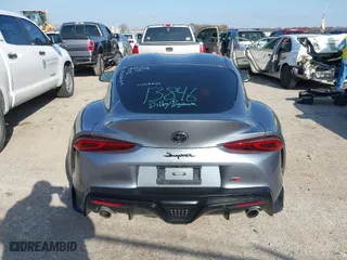 2021 Toyota GR Supra 2.0 with VIN WZ1DB2C01MW041227, listed as a IAAI auction lot 41011310 with 17,840 mi miles. Bid and sale history available at carsss.com. Image 16.