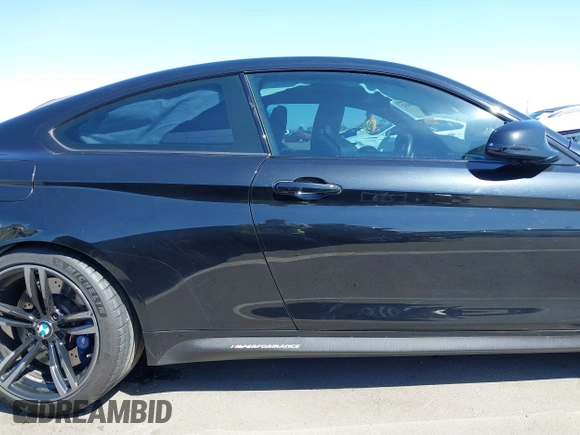 2018 BMW M4 z VIN WBS4Y9C57JAC86023, wystawiony jako IAAI lot #41858452 z przebiegiem 95 640 mil mil oraz . Historia ofert i sprzedaży dostępna na DreamBid. Obrazek 14.