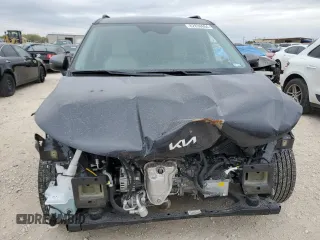 2025 Kia Carnival SX with VIN KNDNE5K37S6460882, listed as a Copart auction lot 82838604 with 1,978 mi miles and Salvage Title. Bid and sale history available at carsss.com. Image 5.