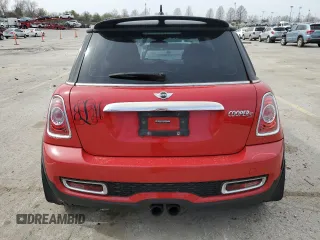 2011 MINI Hardtop S with VIN WMWSV3C54BTY14542, listed as a Copart auction lot 49490325 with 118,223 mi miles and Salvage Title. Bid and sale history available at DreamBid. Image 6.