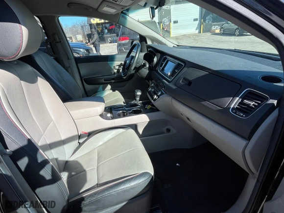 2019 Kia Sedona LX with VIN KNDMB5C14K6534244, listed as a Copart auction lot 48829225 with NaN miles and Clean Title. Bid and sale history available at carsss.com. Image 5.