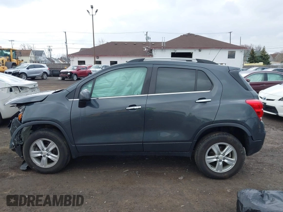 2018 Chevrolet Trax LT with VIN KL7CJPSB0JB664030, listed as a IAAI auction lot 41869632 with 68,710 mi miles. Bid and sale history available at carsss.com. Image 14.